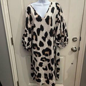 V neck leopard caftan